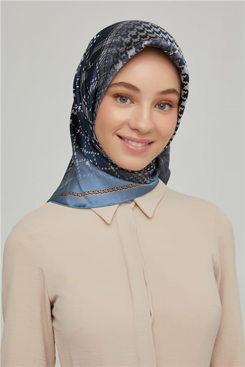 Armine Sura İpek Eşarp 21Ka8612 82