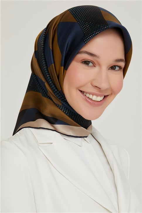 Armine Sura İpek Eşarp 21Ka8618 31