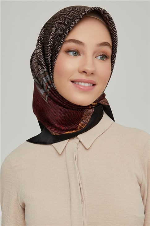 Armine Sura İpek Eşarp 21Ka8619 31