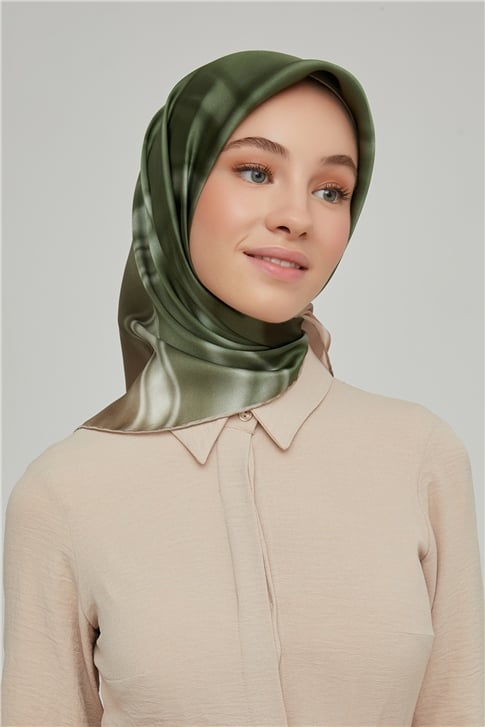 Armine Sura İpek Eşarp 21Ka8624 17