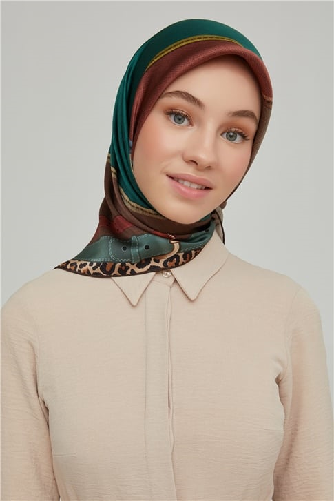 Armine Sura İpek Eşarp 21Ka8626 39