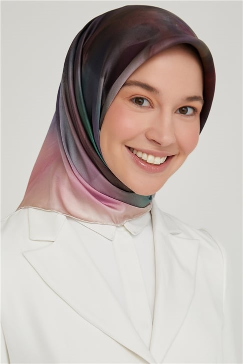 Armine Sura İpek Eşarp 21Ka8627 35