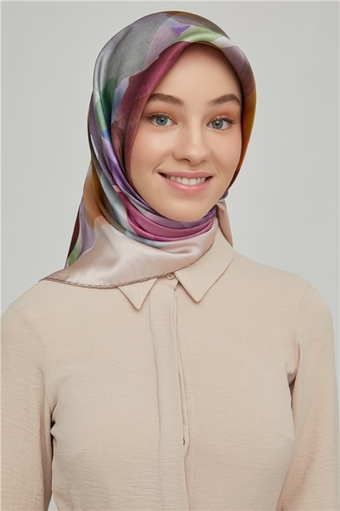 Armine Sura İpek Eşarp 21Ka8628 35