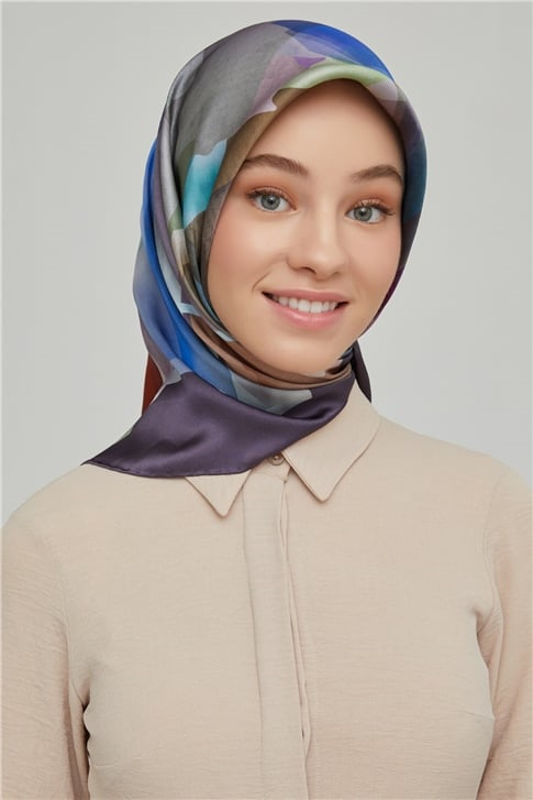 Armine Sura İpek Eşarp 21Ka8628 37