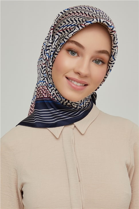Armine Sura İpek Eşarp 21Ka8631 01