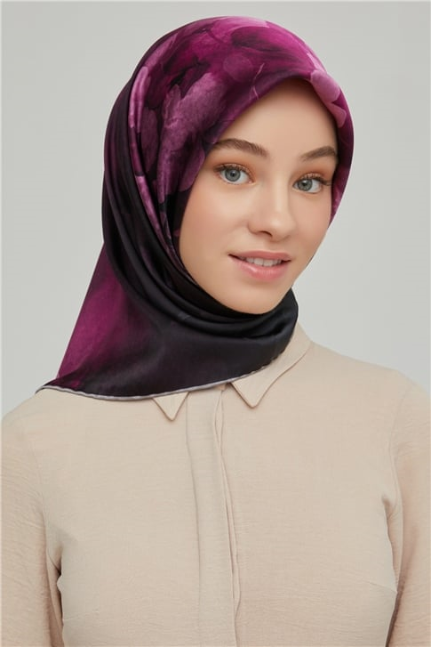 Armine Sura İpek Eşarp 21Ka8632 10
