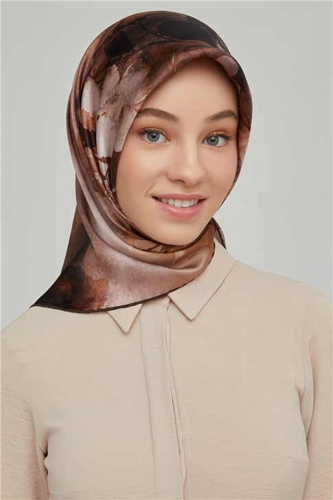 Armine Sura İpek Eşarp 21Ka8632 31