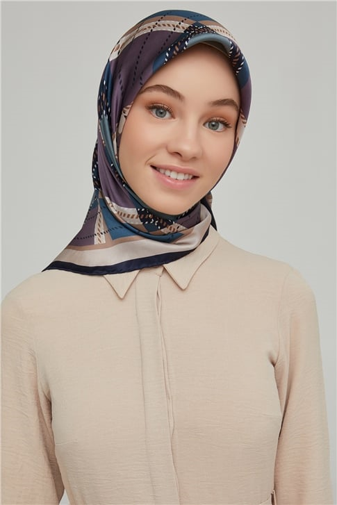 Armine Sura İpek Eşarp 21Ka8640 10