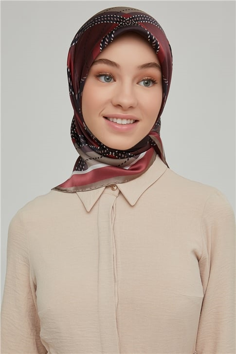 Armine Sura İpek Eşarp 21Ka8640 35