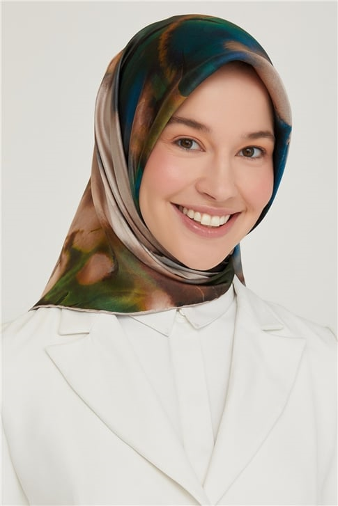 Armine Sura İpek Eşarp 21Ka8641 04
