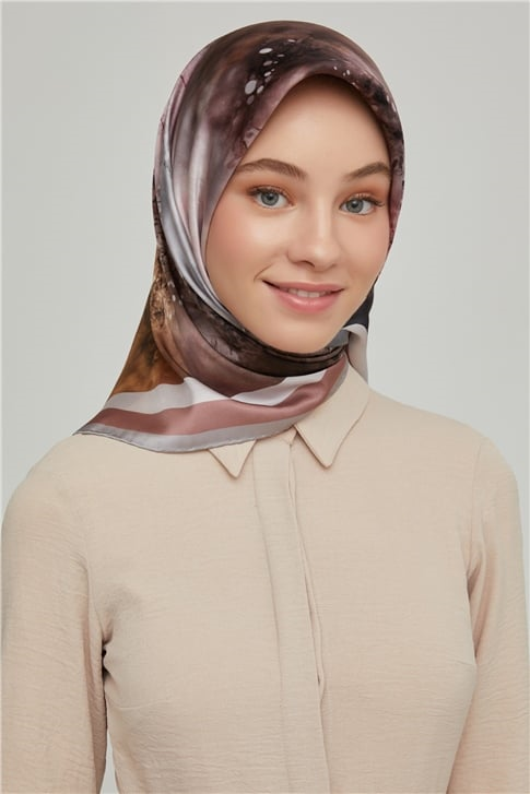 Armine Sura İpek Eşarp 21Ka8643 36
