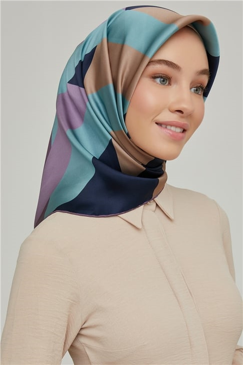 Armine Sura İpek Eşarp 21Ka8646 39