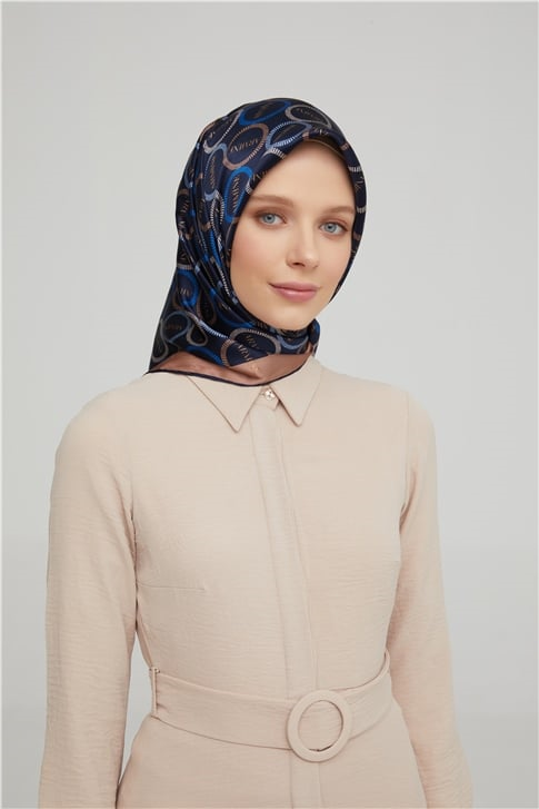 Armine Sura İpek Eşarp 21Ka8649 01