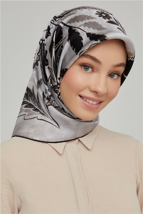 Armine Sura İpek Eşarp 21Ka8657 30