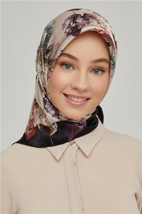 Armine Sura İpek Eşarp 21Ka8663 14