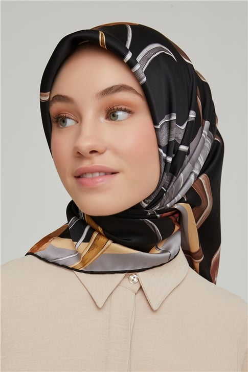 Armine Sura İpek Eşarp 21Ka8665 40