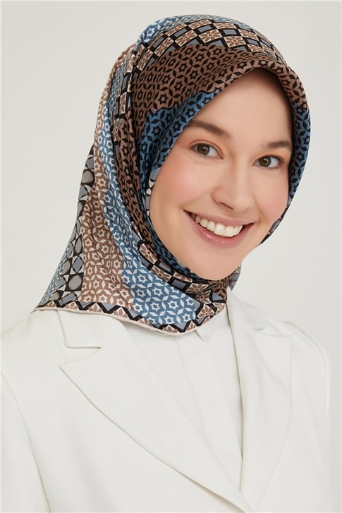 Armine Sura İpek Eşarp 21KA8669 34
