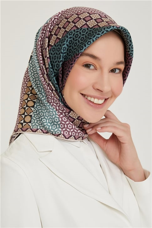 Armine Sura İpek Eşarp 21KA8669 37