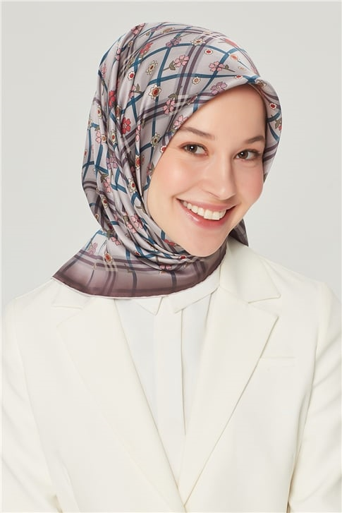 Armine Sura İpek Eşarp 21Y8506 34
