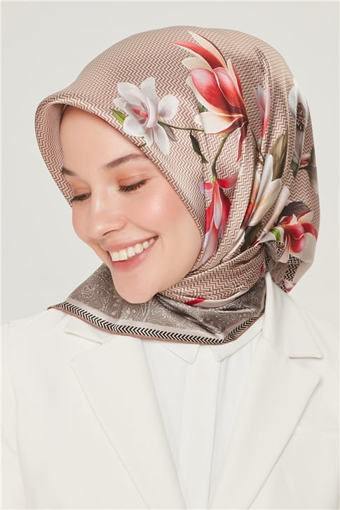 Armine Sura İpek Eşarp 21Y8532 01
