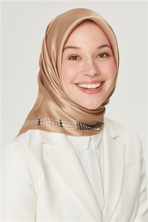 Armine Sura İpek Eşarp 21Y8535 81