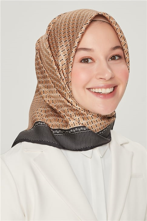 Armine Sura İpek Eşarp 21Y8556 02