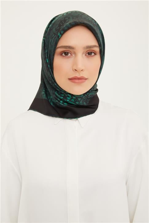 Armine Sura İpek Eşarp 22Ka8810 34