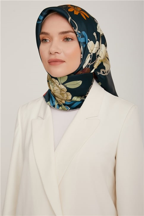 Armine Sura İpek Eşarp 22Ka8827 53
