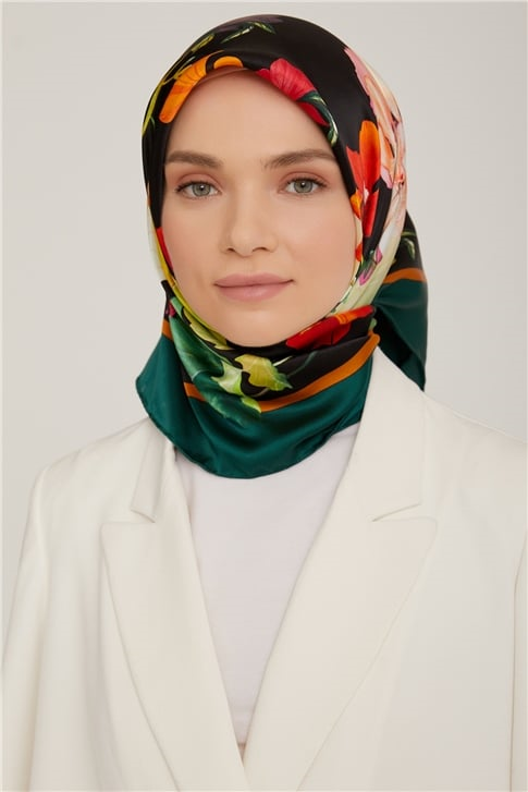 Armine Sura İpek Eşarp 22Ka8831 09