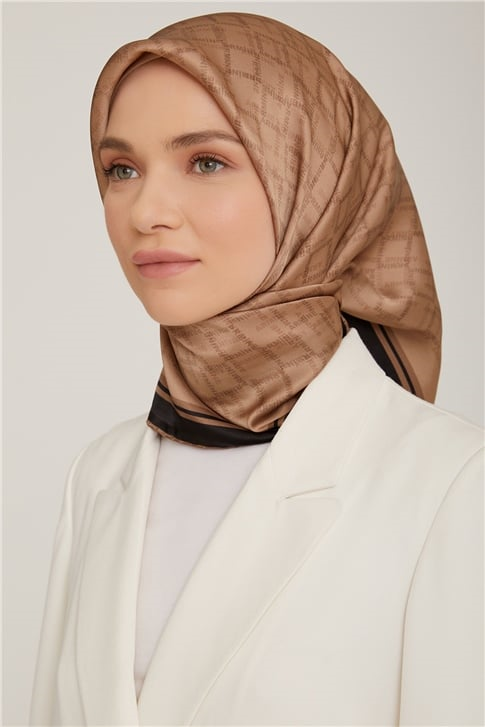 Armine Sura İpek Eşarp 22Ka8832 05