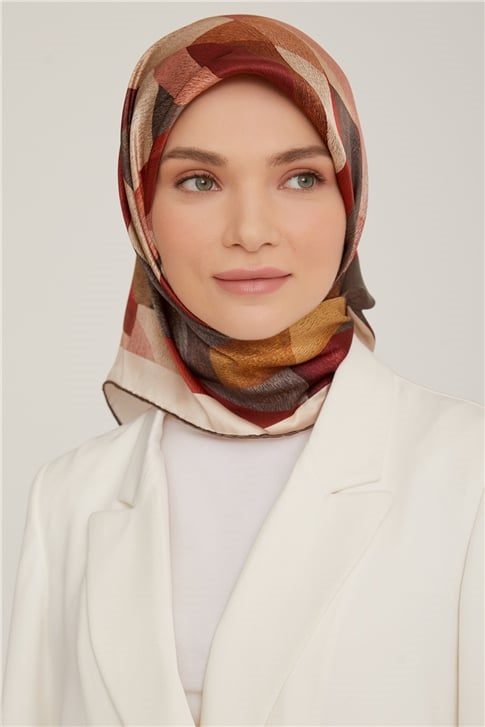 Armine Sura İpek Eşarp 22Ka8848 07