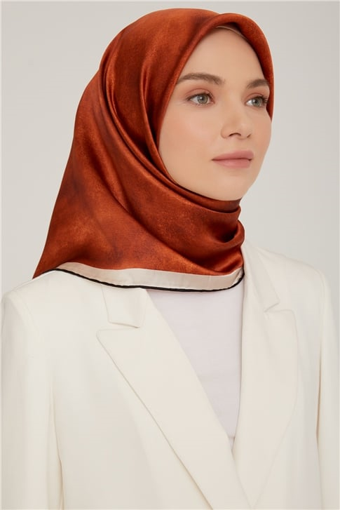 Armine Sura İpek Eşarp 22Ka8849 54