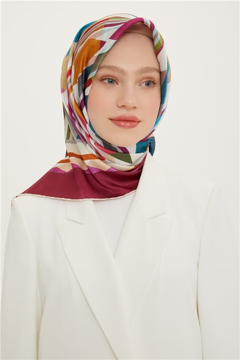 Armine Sura İpek Eşarp 22Ya8752 01