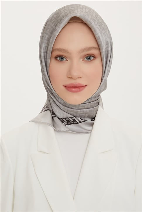 Armine Sura İpek Eşarp 22Ya8758 32