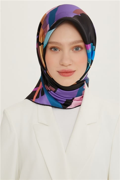 Armine Sura İpek Eşarp 22Ya8760 05