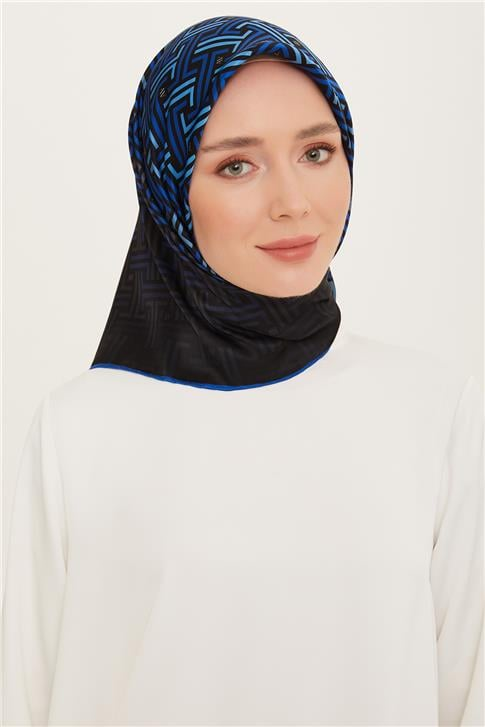 Armine Sura İpek Eşarp 23Ka9011 02
