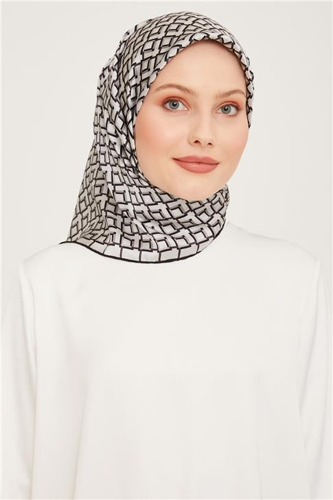 Armine Sura İpek Eşarp 23Ka9016 31 06