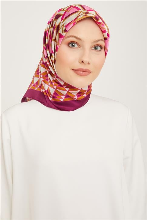 Armine Sura İpek Eşarp 23Ka9019 03