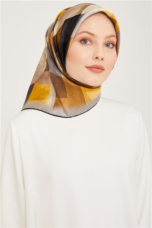 Armine Sura İpek Eşarp 23Ka9024 07