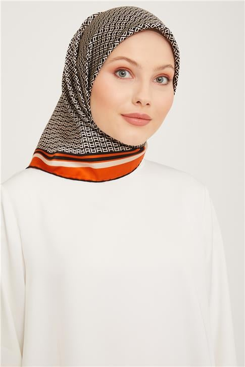 Armine Sura İpek Eşarp 23Ka9026 37