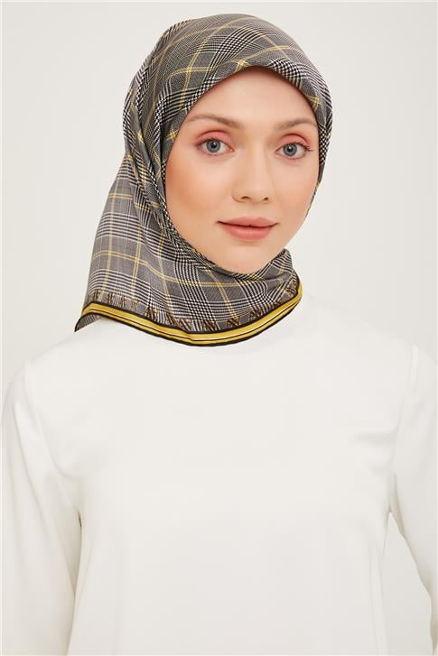 Armine Sura İpek Eşarp 23Ka9029 32