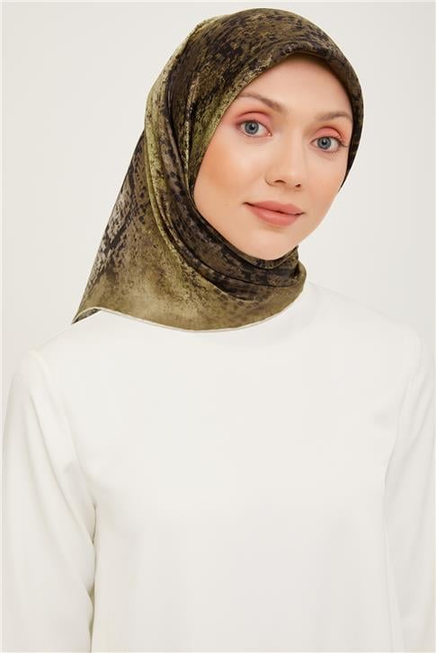 Armine Sura İpek Eşarp 23Ka9032 31 35