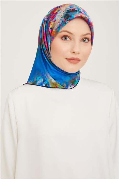 Armine Sura İpek Eşarp 23Ka9043 09