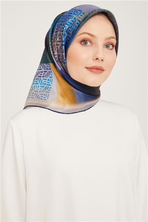 Armine Sura İpek Eşarp 23Ka9044 31