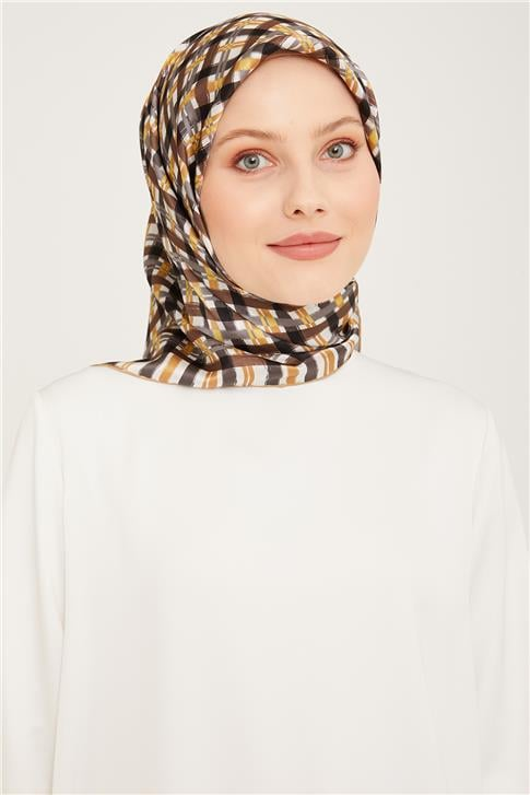 Armine Sura İpek Eşarp 23Ka9062 32