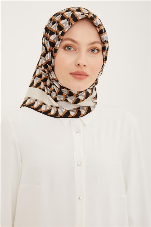 Armine Sura İpek Eşarp 23Ya8903 01