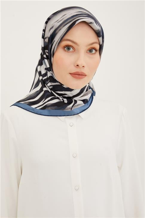Armine Sura İpek Eşarp 23Ya8929 35