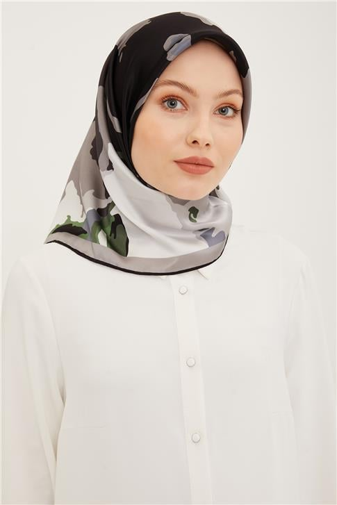 Armine Sura İpek Eşarp 23Ya8935 01
