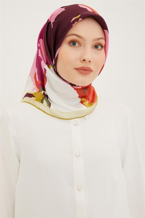 Armine Sura İpek Eşarp 23Ya8935 34