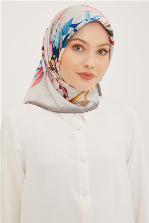 Armine Sura İpek Eşarp 23Ya8941 04